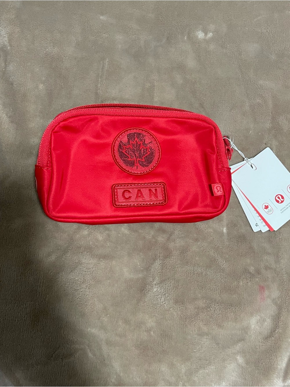 lululemon belt bag